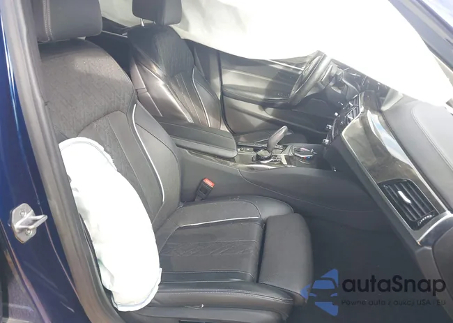 WBAJB9C56JB286885: 44150365