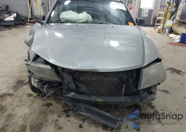 1C3CDZAB0DN530200: 44151515