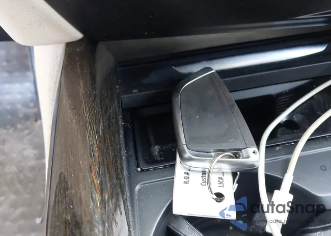 5UXKR2C59H0U20352: 44151553