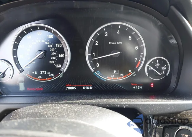 5UXKR2C59H0U20352: 44151553