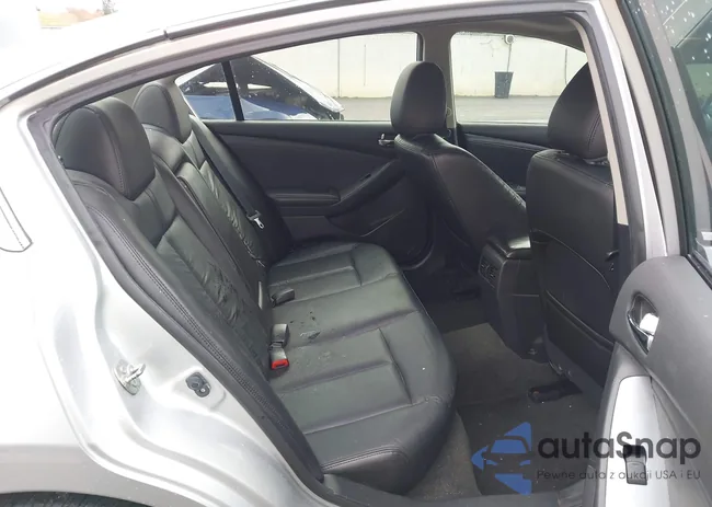 1N4AL2AP6CN534975: 44151559