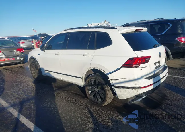 3VV2B7AX2LM132932: 44151599