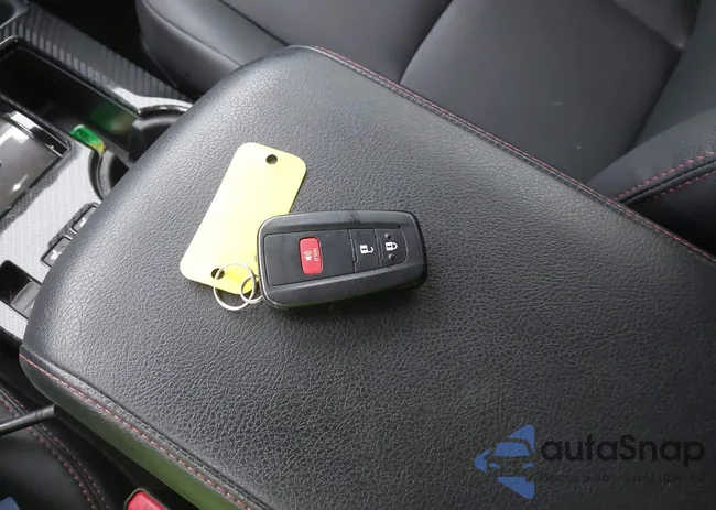 JTERU5JR9P6180443: 44151640