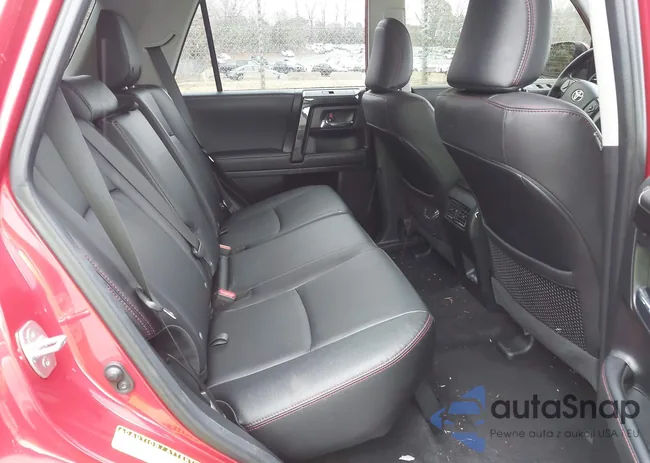 JTERU5JR9P6180443: 44151640