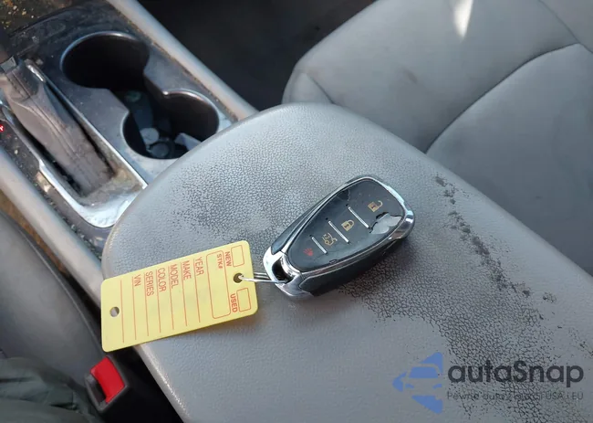 1G1ZC5ST0GF263107: 44151741