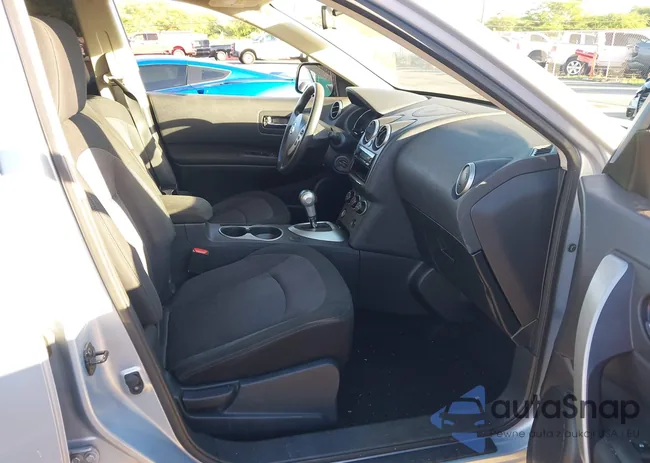 JN8AS5MT2CW282891: 44151843