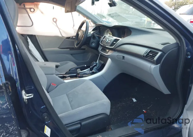 1HGCR2F37DA258159: 44151940