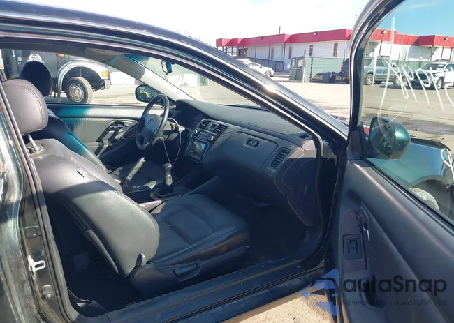 1HGCG3178YA002074: 44151998