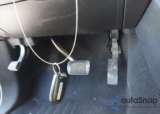 1C4SDHCT5LC324002: 44152011