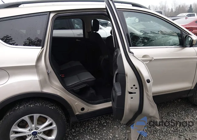 1FMCU9GD6JUC69141: 44152025