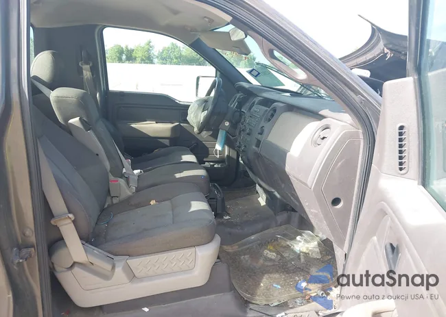 1FTRF12W79KB81743: 44152027