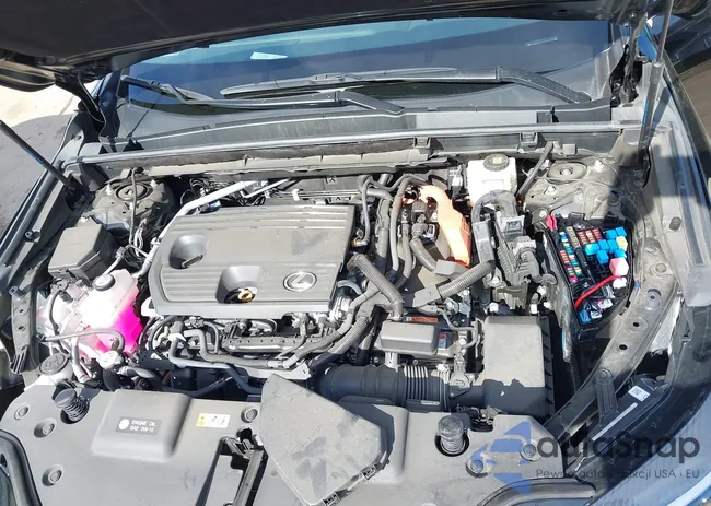 2T2GKCEZ0SC045400: 44152040