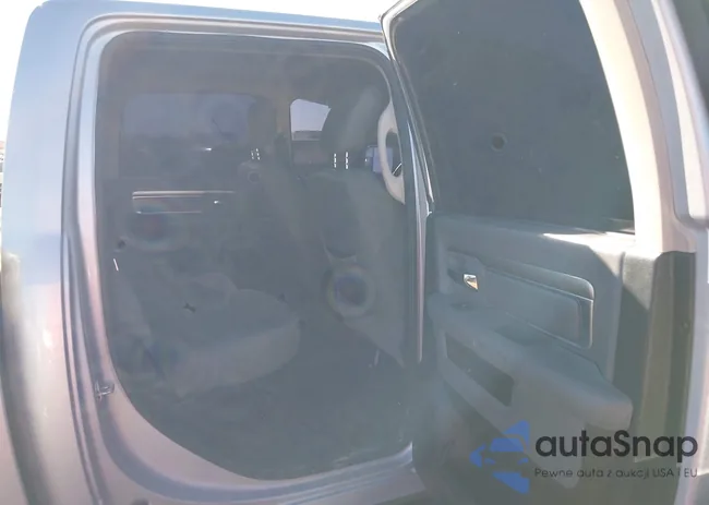 1C6RR7LT5GS104856: 44152064