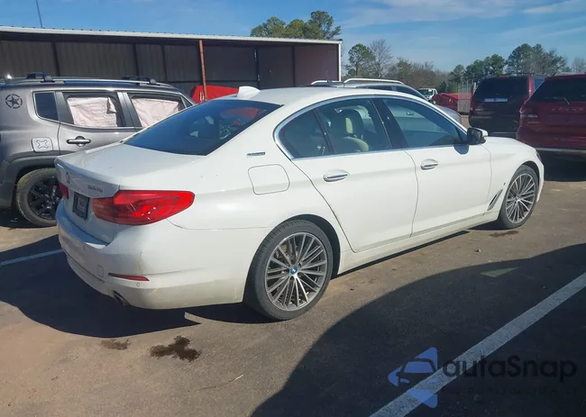 WBAJA9C59JG623068: 44151094