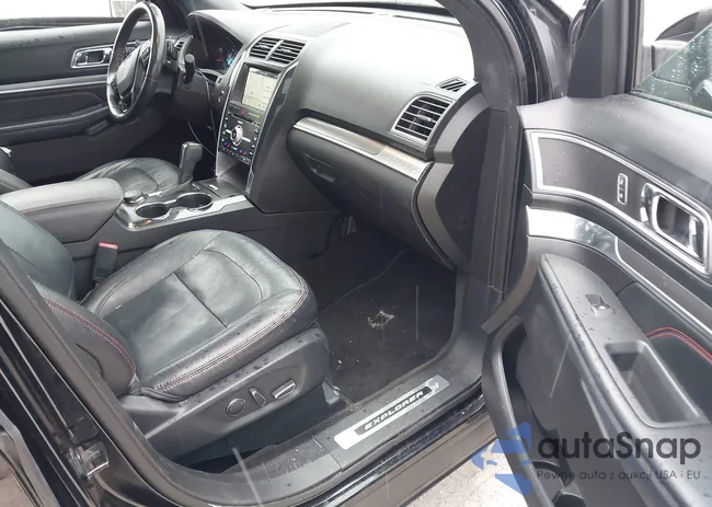 1FM5K8GT3HGD20961: 44151220