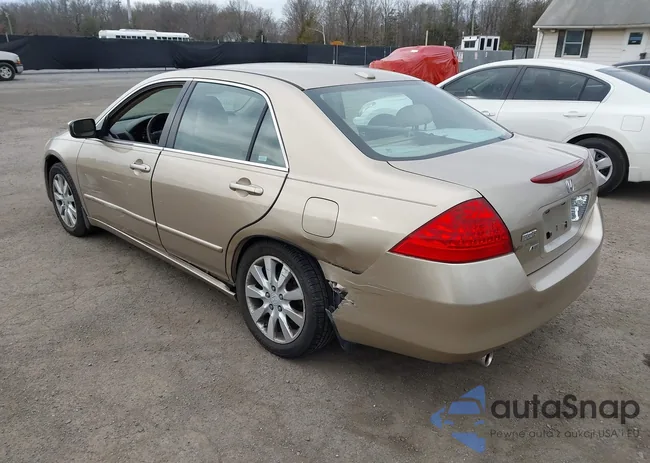 1HGCM66506A017053: 44151338