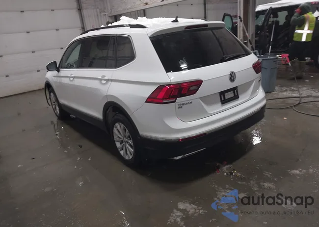 3VV2B7AX0JM089799: 44151453