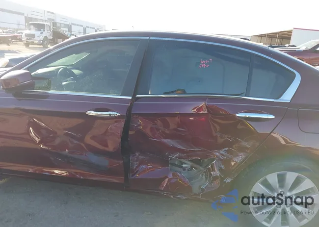 1HGCR2F81EA203008: 44152469