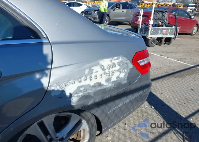 WDDHF7CB6BA401191: 44152470