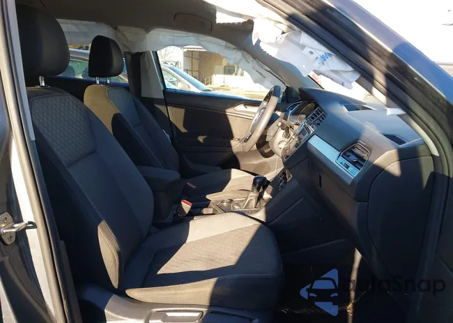 3VV0B7AX9MM032156: 44152500