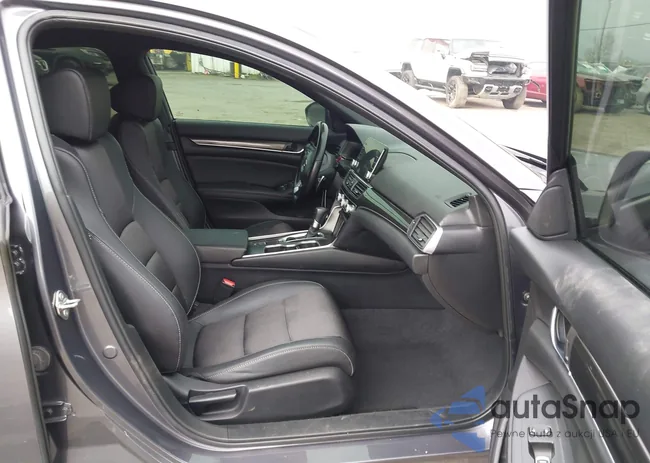 1HGCV1F35LA072012: 44152504