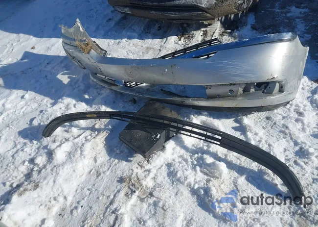 1G1ZT548X4F243855: 44152553