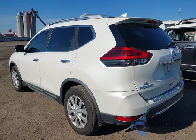 JN8AT2MV2JW330013: 44152558