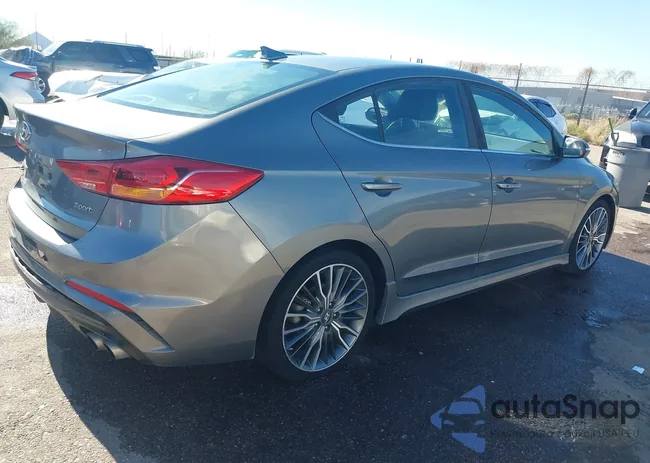 KMHD04LB3HU365861: 44152570