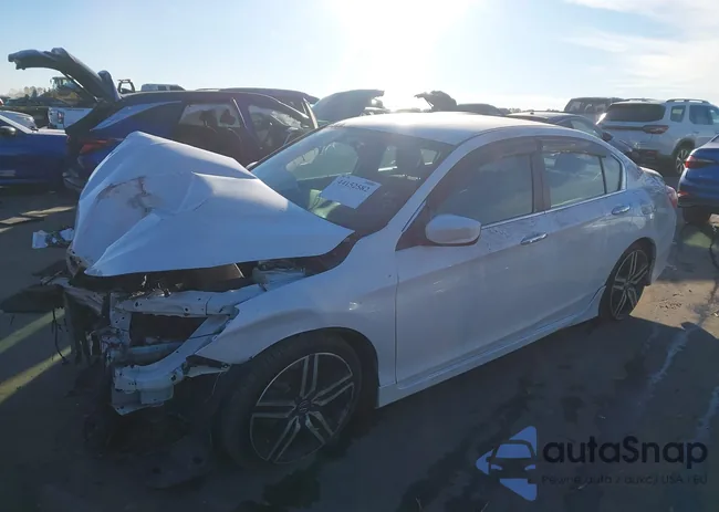 1HGCR2F54GA149213: 44152582