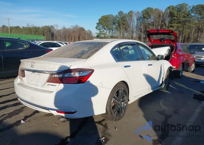 1HGCR2F54GA149213: 44152582