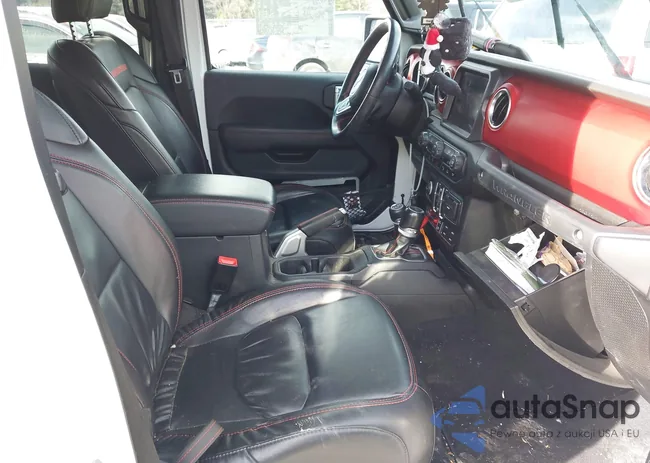 1C4HJXFN3MW555913: 44152646