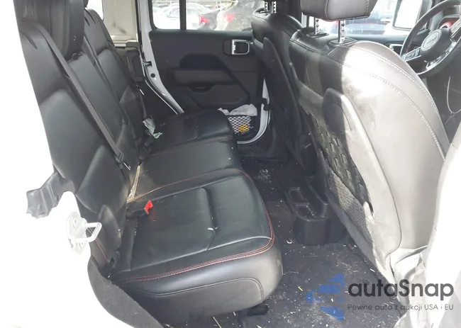 1C4HJXFN3MW555913: 44152646