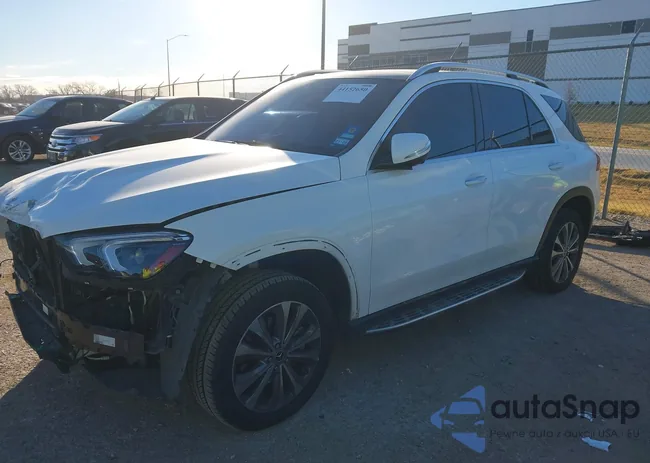 4JGFB4JB3PA903514: 44152650