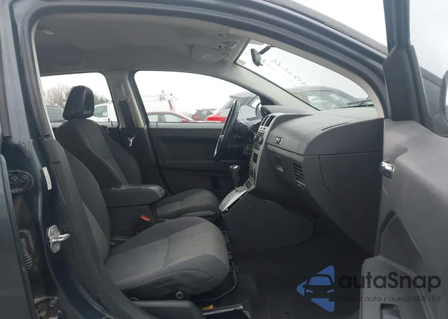 1B3HB48B58D746413: 44152666