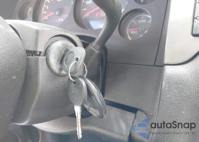 3GTRKWE33AG260543: 44152677