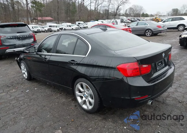 WBA3A9C52FKW74733: 44152701