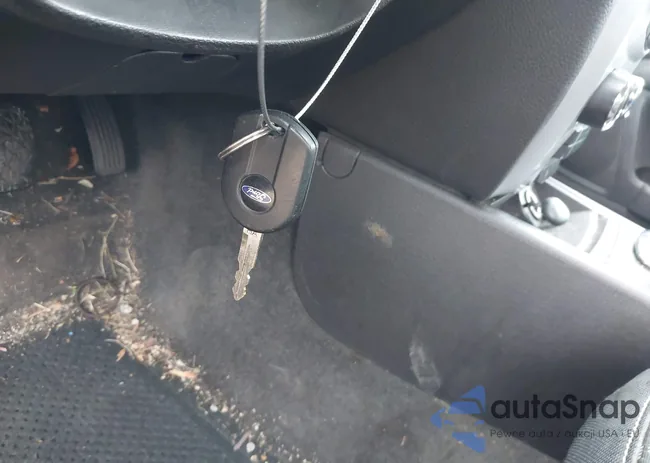 3FAHP0HA2CR101787: 44152702