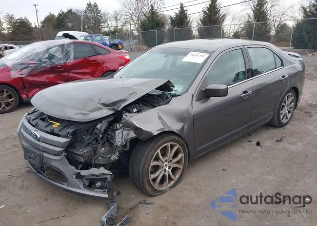 3FAHP0HA2CR101787: 44152702