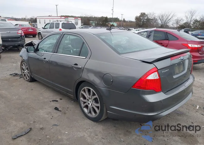 3FAHP0HA2CR101787: 44152702