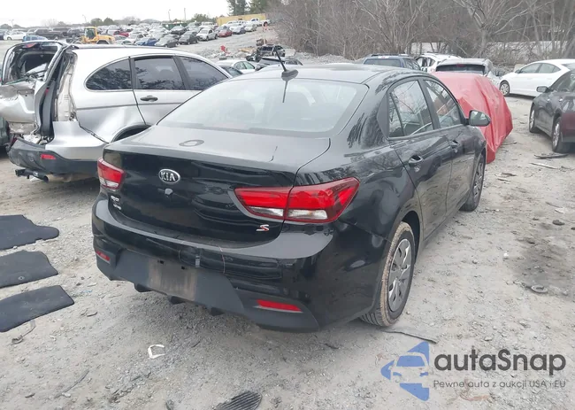 3KPA24AD2LE308533: 44152708