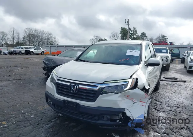 5FPYK2F66JB000180: 44152765