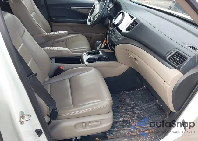 5FPYK2F66JB000180: 44152765