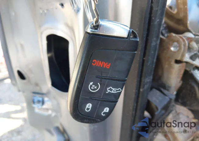 2C3CDZFJ3FH500510: 44152789