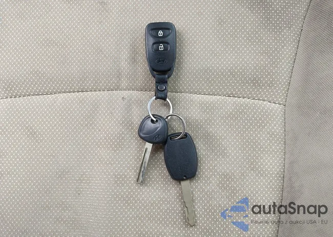 KMHCT4AE6DU585666: 44152849