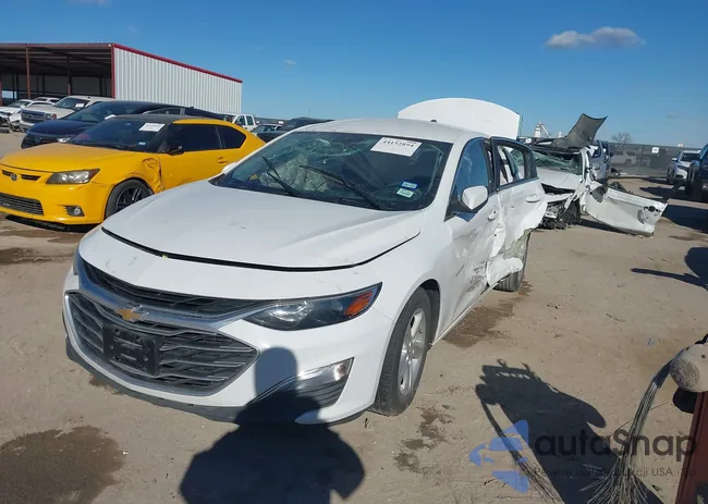 1G1ZC5ST8LF131352: 44152894