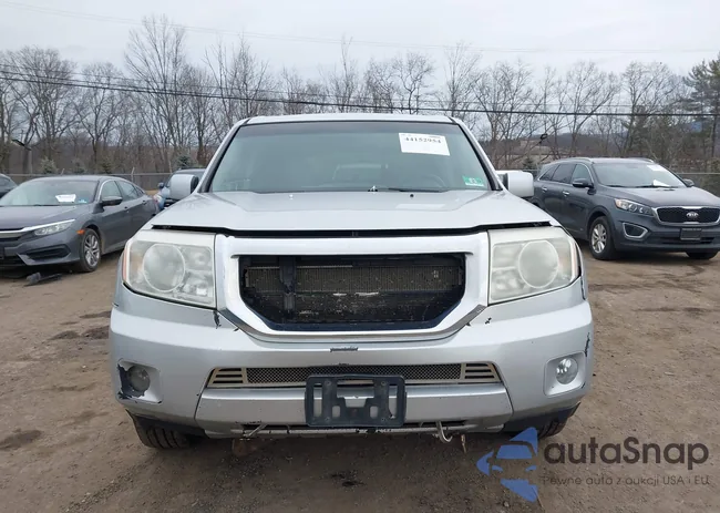 5FNYF4H68BB016145: 44152954