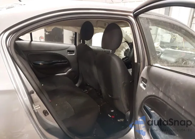 ML32F4FJ1HHF05319: 44152991