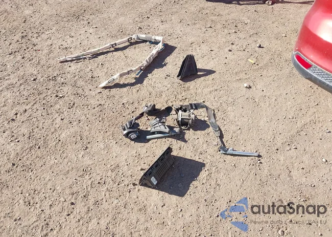 1FADP3FE6JL241214: 44153010