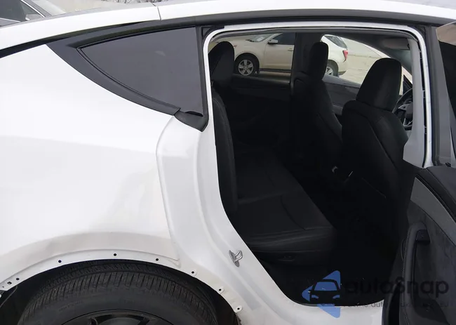 7SAYGDED9TA424879: 44153028