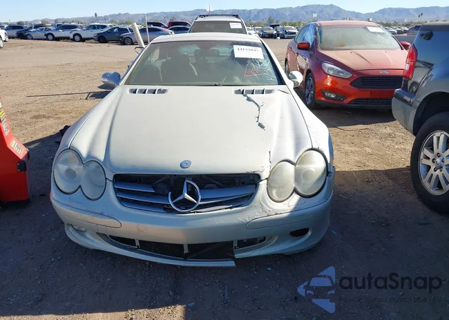 WDBSK75F53F008054: 44153047